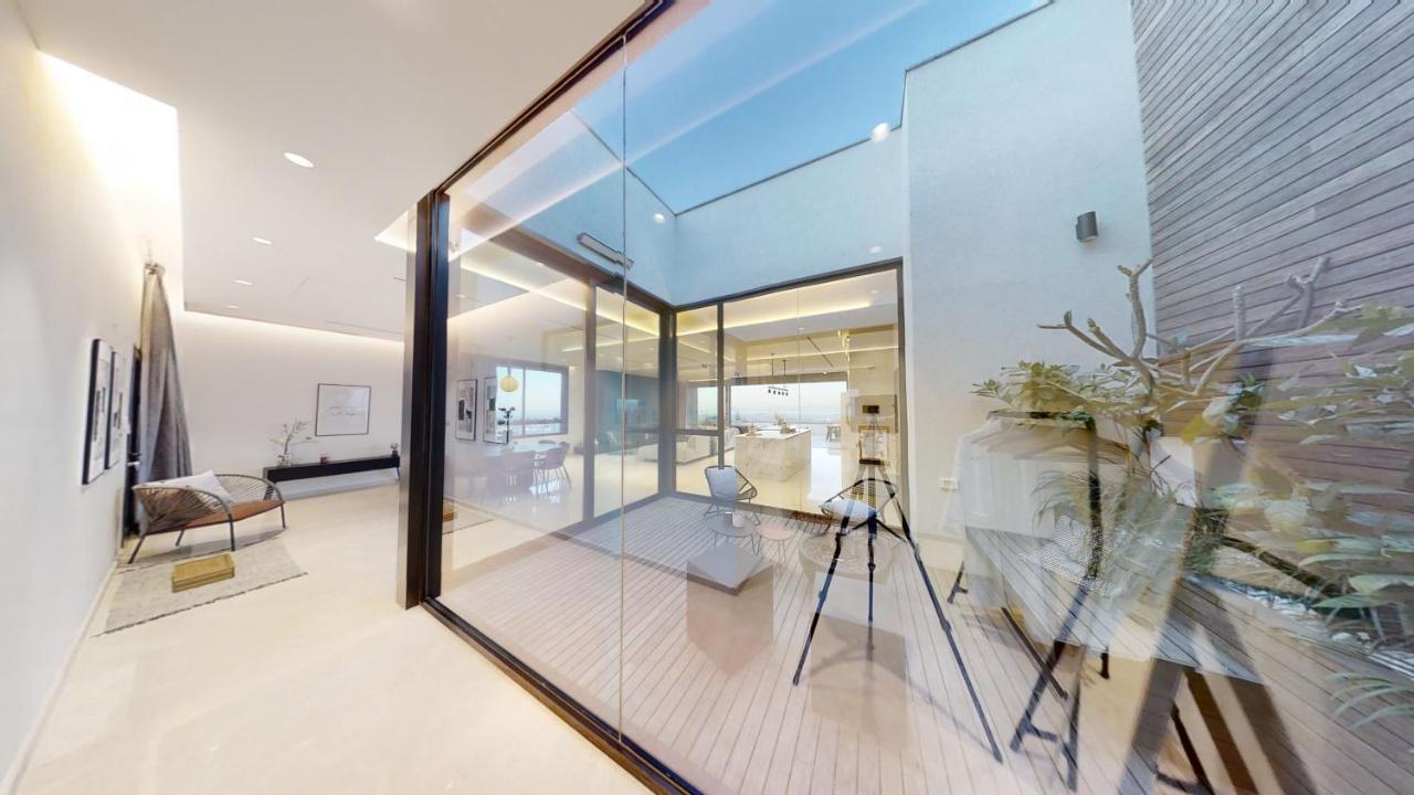 Serene - Infinity Cview Pool - 4 Bedrooms Luxury Penthouse Haifa Exteriér fotografie